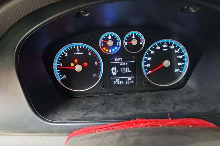 Used Foton Toano 2020 2.5T Manual Tongtu Short Wheelbase Mid-Roof 5/6-Seater 4J25TC3 Odometer Close Up