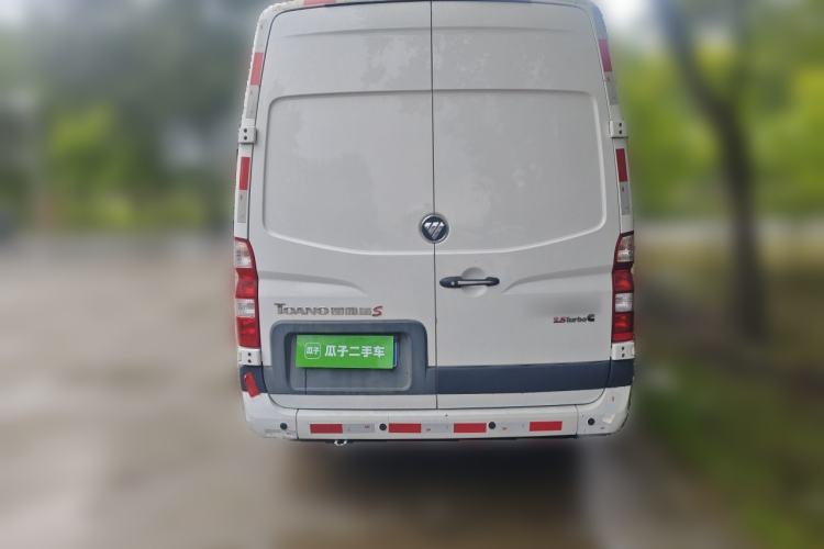 Used Foton Toano 2020 2.8T Van Extended Wheelbase Mid-Roof 3-Seater China V Emission Standard Model IF2.8NS6B177L Rear