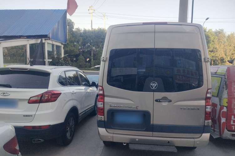 Used Foton Toano 2020 2.5T Manual Tongtu Short Wheelbase Mid-Roof 5/6-Seater 4J25TC3 Rear