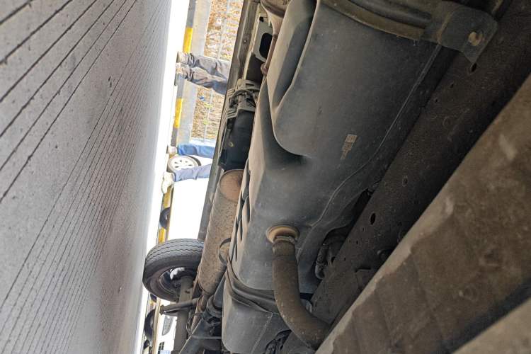 Used Foton Toano 2021 2.0T Manual Tongtu Long Wheelbase Mid-Height 5/6/7-Seater 4F20TC3 Chassis Front Left