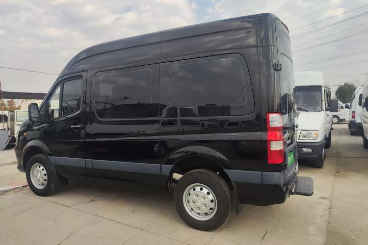 Used Foton Toano 2021 2.0T Manual Tongtu Short Wheelbase Mid-Height 5/6-Seater 4F20TC3 Exterior 5