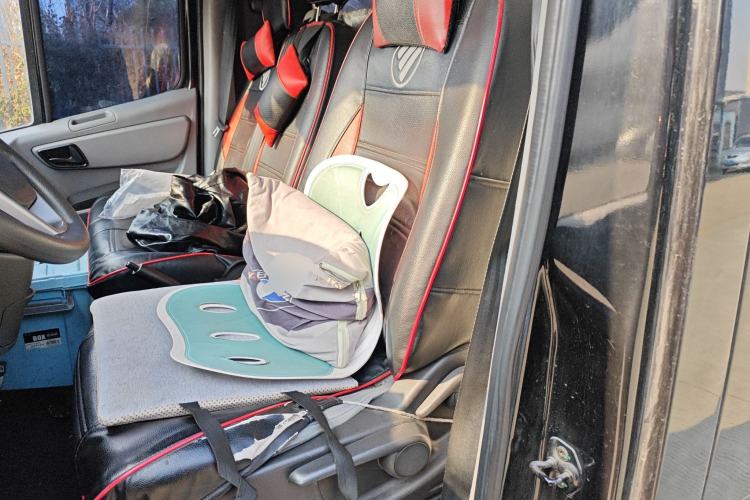 Used Foton Toano 2021 2.0T Manual Tongtu Long Wheelbase Mid-Height 5/6/7-Seater 4F20TC3 Left Rear Seat