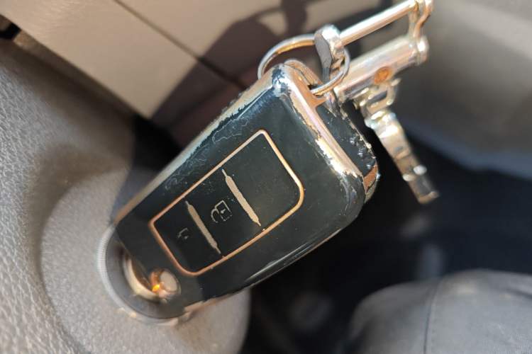 Used Foton Toano 2021 2.0T Manual Tongtu Long Wheelbase Mid-Height 5/6/7-Seater 4F20TC3 Vehicle Key