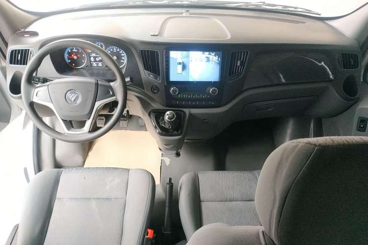 Used Foton Toano 2021 2.8T Manual Tongtu Long Wheelbase Mid-Height 5/6/7-Seater F2.8NS6B177L Center Console