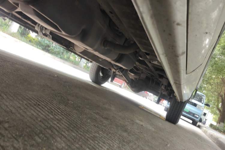 Used Foton Toano 2021 2.0T Manual Tongtu Long Wheelbase Mid-Height 5/6/7-Seater 4F20TC3 Chassis Front Left