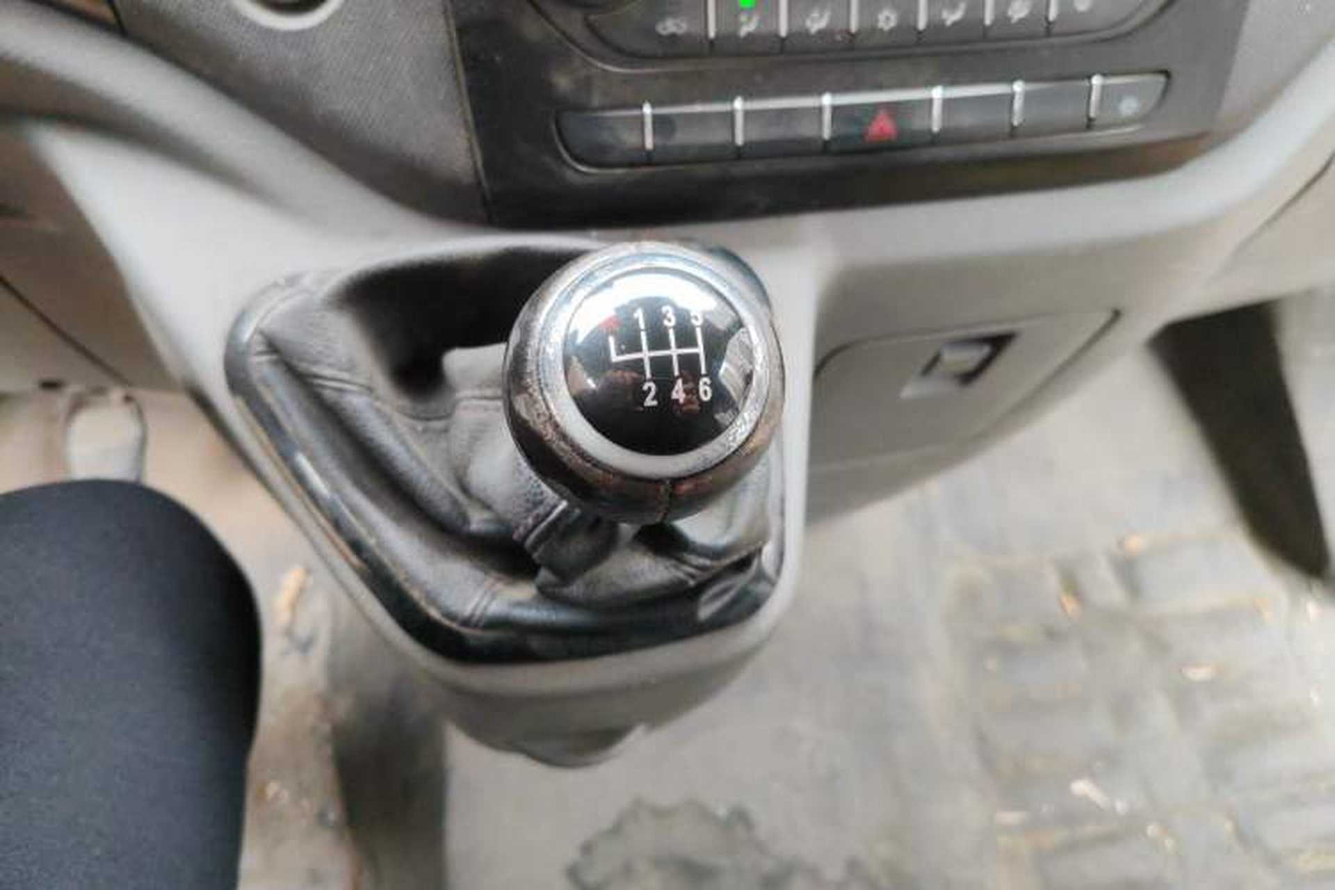 Used Foton Toano 2021 2.0T Manual Tongtu Long Wheelbase Mid-Height 5/6/7-Seater 4F20TC3 Gear Lever