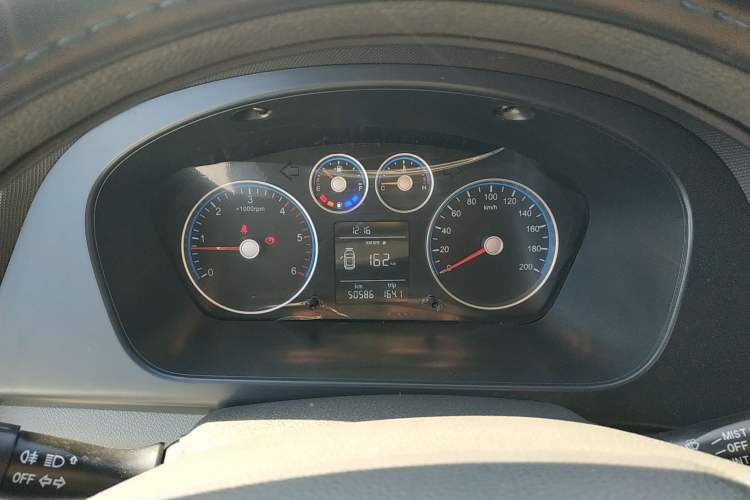 Used Foton Toano 2021 2.0T Manual Tongtu Short Wheelbase Flat Roof 5/6-Seater 4F20TC3 Instrument Cluster