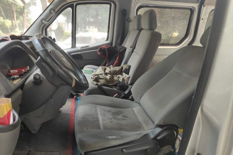Used Foton Toano 2021 2.0T Manual Tongtu Long Wheelbase Mid-Height 5/6/7-Seater 4F20TC3 Left Front Seat