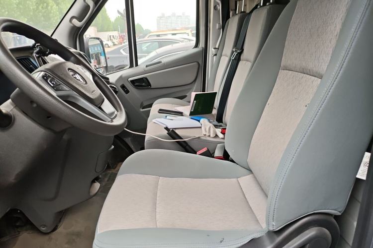 Used Foton Toano 2021 2.0T Manual Tongtu Long-Wheelbase Mid-Roof 3-Seater 4F20TC3 Left Front Seat