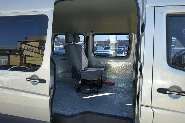 Used Foton Toano 2021 2.0T Manual Tongtu Short Wheelbase Flat Roof 5/6-Seater 4F20TC3 Left Rear Seat