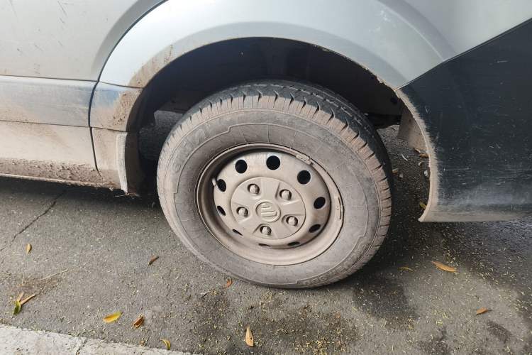 Used Foton Toano 2021 2.0T Manual Tongtu Short Wheelbase Flat Roof 5/6-Seater 4F20TC3 Right Front Wheel Hub