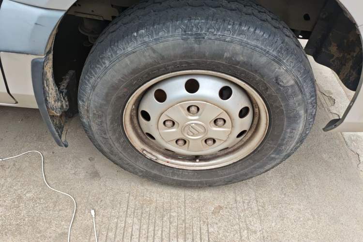 Used Foton Toano 2021 2.0T Manual Tongtu Long-Wheelbase Mid-Roof 3-Seater 4F20TC3 Right Front Wheel Hub