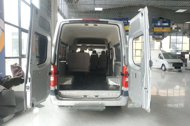 Used Foton Toano 2021 2.8T Manual Tongtu Long Wheelbase Mid-Height 5/6/7-Seater F2.8NS6B177L Trunk