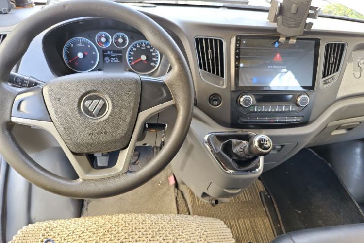 Used Foton Toano 2021 2.0T Manual Tongtu Extended-Wheelbase Mid-Roof 5/6/7-Seater 4F20TC3 Center Console