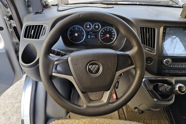 Used Foton Toano 2021 2.0T Manual Tongtu Extended-Wheelbase Mid-Roof 5/6/7-Seater 4F20TC3 Steering Wheel