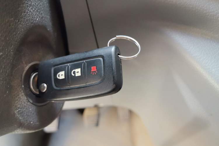Used Foton Toano 2021 2.8T Manual Tongtu Long Wheelbase Mid-Height 5/6/7-Seater F2.8NS6B177L Vehicle Key