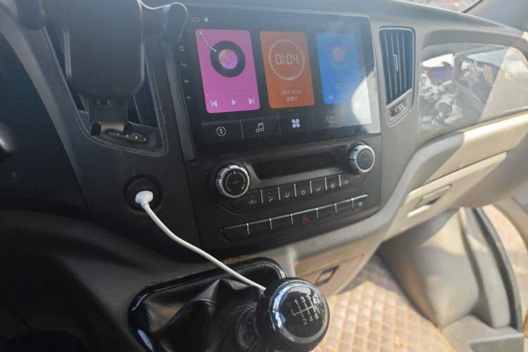 Used Foton Toano 2021 2.0T Manual Tongtu Long Wheelbase Mid-Height 5/6/7-Seater 4F20TC3 Audio And AC Panel