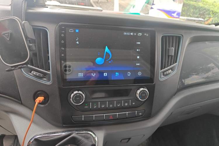 Used Foton Toano 2021 2.0T Manual Tongtu Extended-Wheelbase Mid-Roof 3-Seater 4F20TC3 Audio And AC Panel