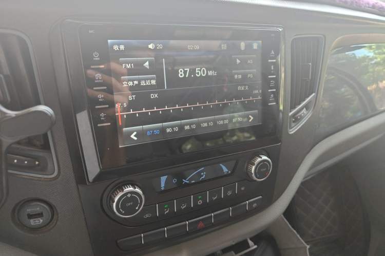 Used Foton Toano  Audio And AC Panel