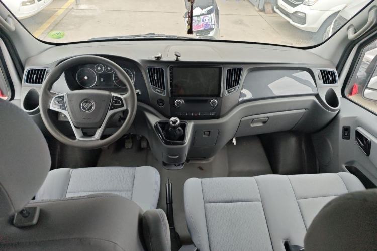 Used Foton Toano 2021 2.0T Manual Tongtu Long Wheelbase Mid-Height 5/6/7-Seater 4F20TC3 Center Console