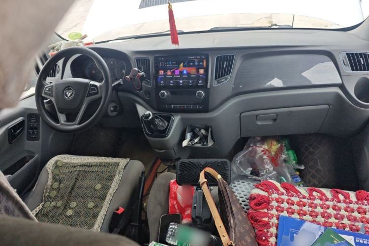 Used Foton Toano 2021 2.0T Manual Tongtu Long Wheelbase Mid-Height 5/6/7-Seater 4F20TC3 Center Console
