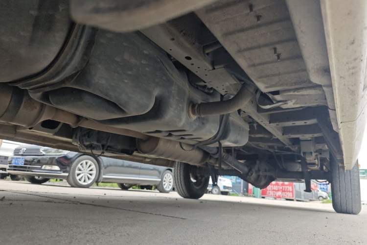 Used Foton Toano 2021 2.0T Manual Tongtu Long Wheelbase Mid-Height 5/6/7-Seater 4F20TC3 Chassis Front Left