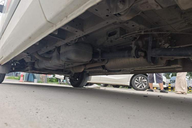 Used Foton Toano 2021 2.0T Manual Tongtu Long Wheelbase Mid-Height 5/6/7-Seater 4F20TC3 Chassis Rear Left