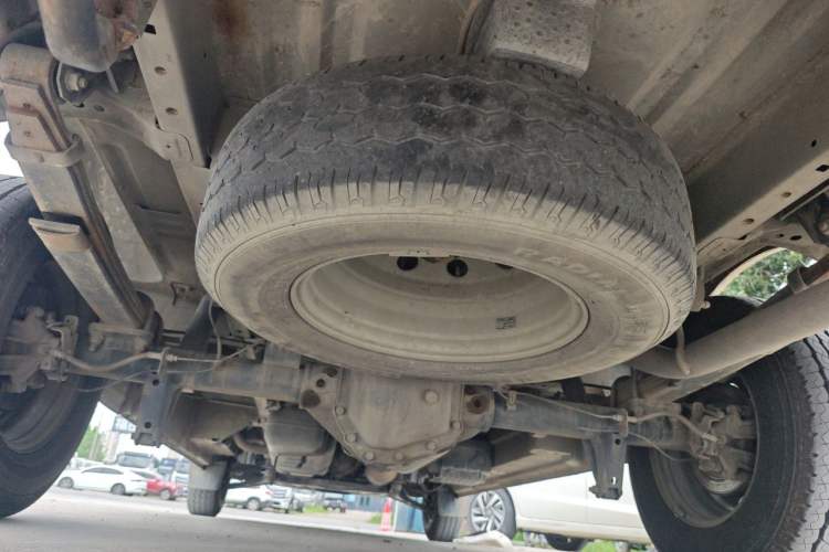 Used Foton Toano 2021 2.0T Manual Tongtu Long Wheelbase Mid-Height 5/6/7-Seater 4F20TC3 Chassis Rear