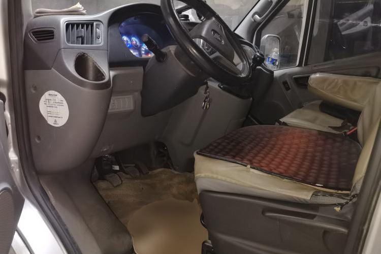 Used Foton Toano 2021 2.0T Manual Tongtu Short Wheelbase Mid-Height 5/6-Seater 4F20TC3 Driver Seat