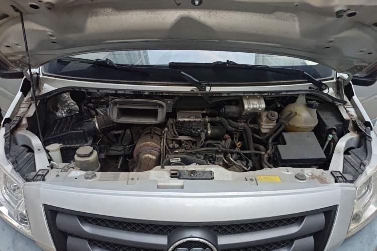 Used Foton Toano 2021 2.0T Manual Tongtu Short Wheelbase Mid-Height 5/6-Seater 4F20TC3 Engine Bay