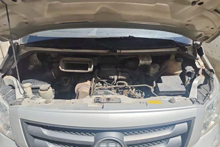 Used Foton Toano 2021 2.0T Manual Tongtu Short Wheelbase Mid-Height 5/6-Seater 4F20TC3 Engine Bay