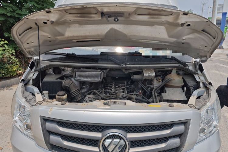 Used Foton Toano 2021 2.8T Custom Edition Minivan Extended Wheelbase Mid-Roof Design 9-Seater F2.8 NS6B177L Engine Bay