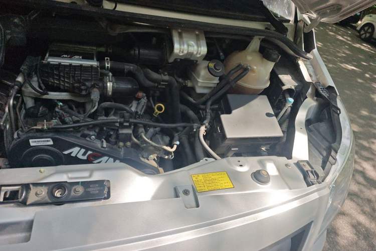 Used Foton Toano 2021 2.0T Manual Tongtu Long Wheelbase Mid-Height 5/6/7-Seater 4F20TC3 Engine Bay Left