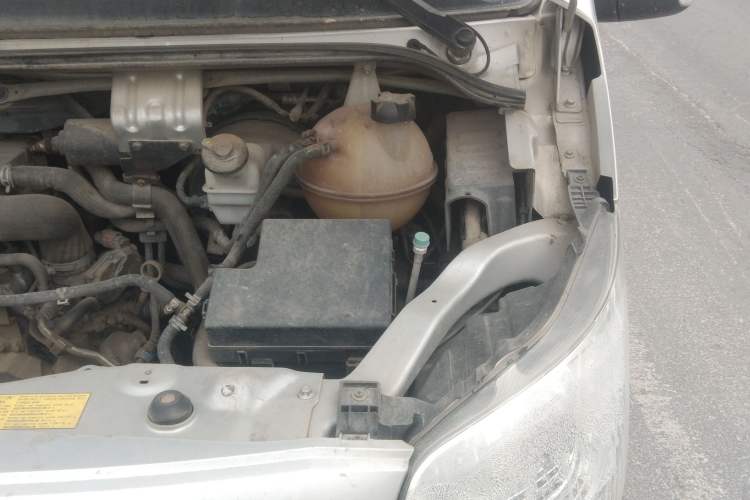 Used Foton Toano 2021 2.0T Manual Tongtu Long Wheelbase Mid-Height 5/6/7-Seater 4F20TC3 Engine Bay Left