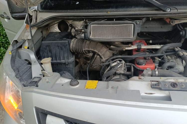 Used Foton Toano  Engine Bay Right