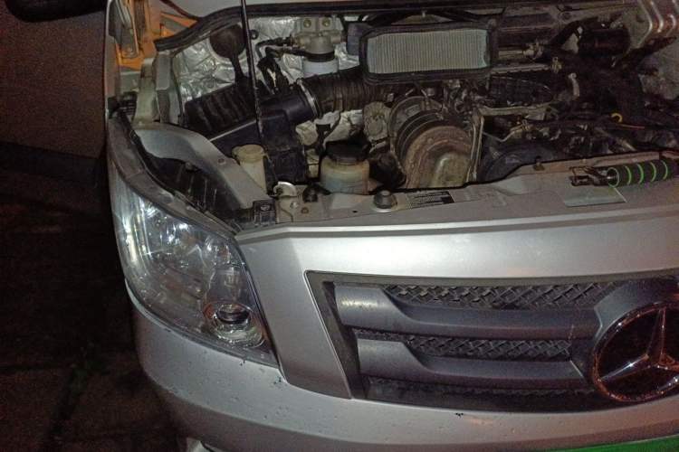 Used Foton Toano 2021 2.0T Manual Tongtu Extended-Wheelbase Mid-Roof 9-Seater 4F20TC3 Engine Bay Right