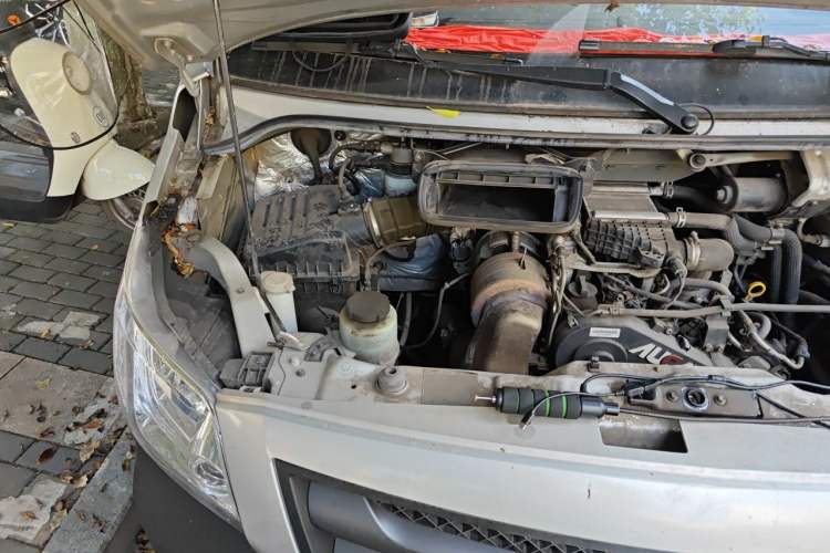 Used Foton Toano 2021 2.0T Manual Tongtu Short Wheelbase Mid-Height 5/6-Seater 4F20TC3 Engine Bay Right