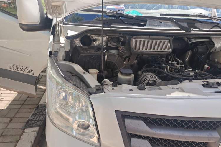 Used Foton Toano 2021 2.0T Manual Tongtu Extended-Wheelbase Mid-Roof 3-Seater 4F20TC3 Engine Bay Right