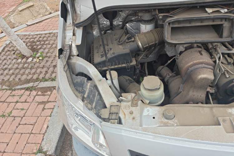 Used Foton Toano 2021 2.0T Manual Tongtu Short Wheelbase Mid-Height 5/6-Seater 4F20TC3 Engine Bay Right