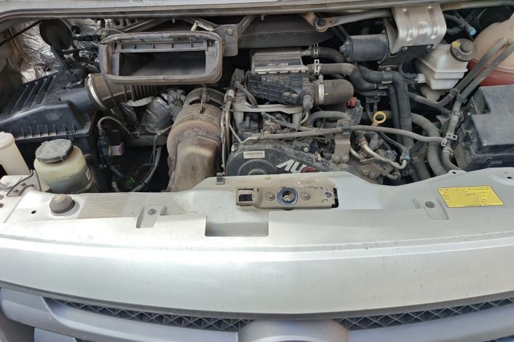 Used Foton Toano 2021 2.0T Manual Tongtu Short Wheelbase Mid-Height 5/6-Seater 4F20TC3 Engine Bay