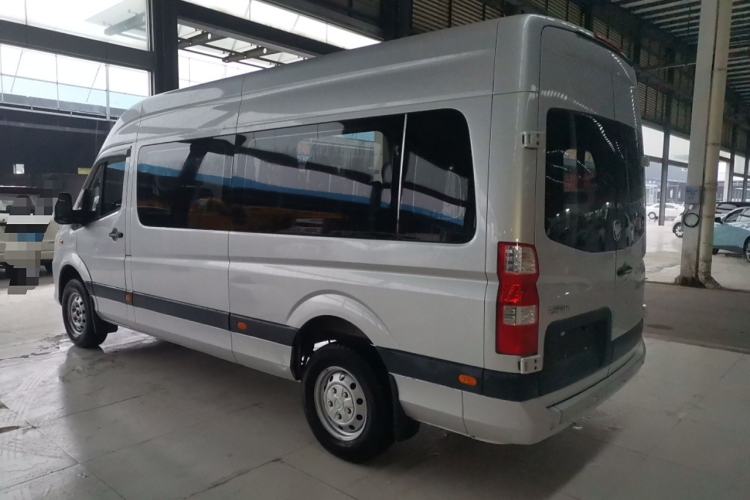 Used Foton Toano 2021 2.0T Manual Tongtu Extended-Wheelbase Mid-Roof 9-Seater 4F20TC3 Exterior 3