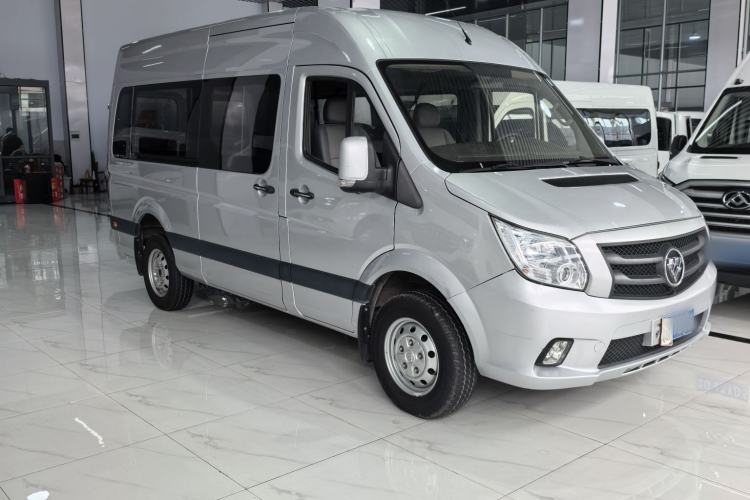 Used Foton Toano 2021 2.0T Manual Tongtu Long Wheelbase Mid-Height 5/6/7-Seater 4F20TC3 Exterior 3