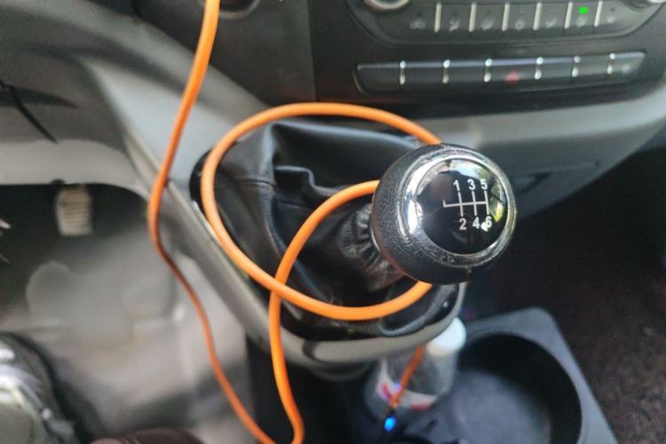 Used Foton Toano 2021 2.0T Manual Tongtu Long Wheelbase Mid-Height 5/6/7-Seater 4F20TC3 Gear Lever