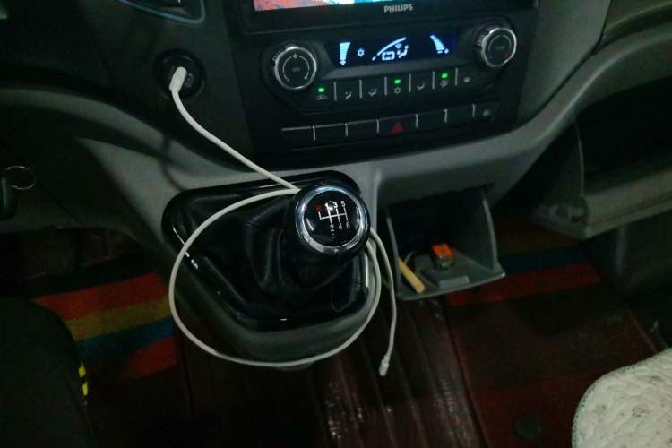 Used Foton Toano 2021 2.0T Manual Tongtu Long Wheelbase Mid-Height 5/6/7-Seater 4F20TC3 Gear Lever