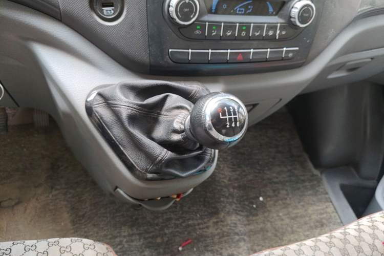 Used Foton Toano 2021 2.0T Manual Tongtu Short Wheelbase Mid-Height 3-Seater 4F20TC3 Gear Lever