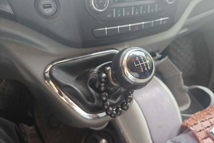 Used Foton Toano  Gear Lever