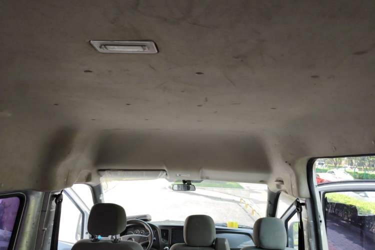 Used Foton Toano 2021 2.0T Manual Tongtu Short Wheelbase Mid-Height 5/6-Seater 4F20TC3 Headliner