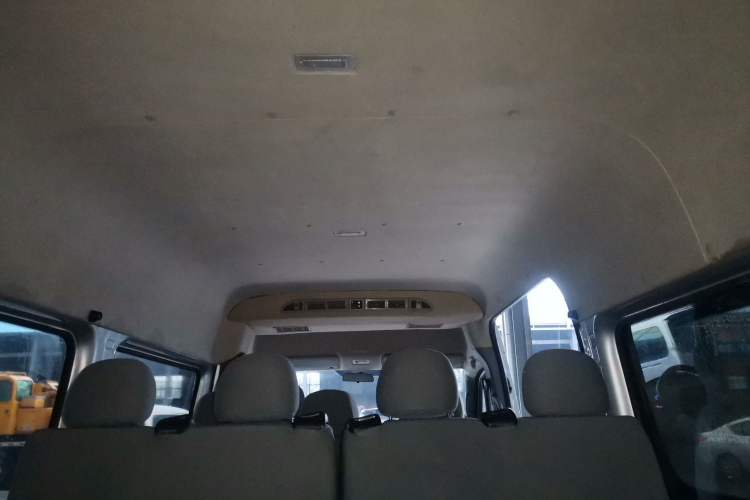 Used Foton Toano 2021 2.0T Manual Tongtu Extended-Wheelbase Mid-Roof 9-Seater 4F20TC3 Headliner