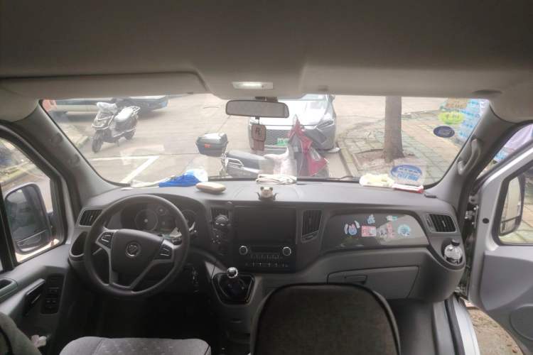 Used Foton Toano 2021 2.0T Manual Tongtu Short Wheelbase Mid-Height 5/6-Seater 4F20TC3 Headliner