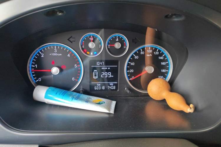 Used Foton Toano 2021 2.0T Manual Tongtu Short Wheelbase Mid-Height 5/6-Seater 4F20TC3 Instrument Cluster